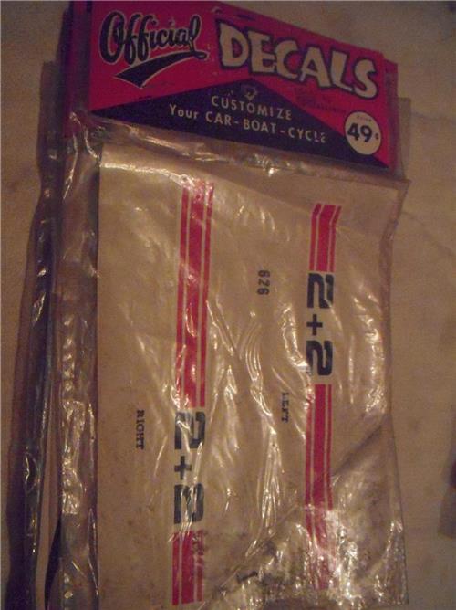 Old School 2+2 R/L Wallfrin Industries Sticker NIP NEW Classic Vintage Cars #626 COLLECTIBLE (red112)