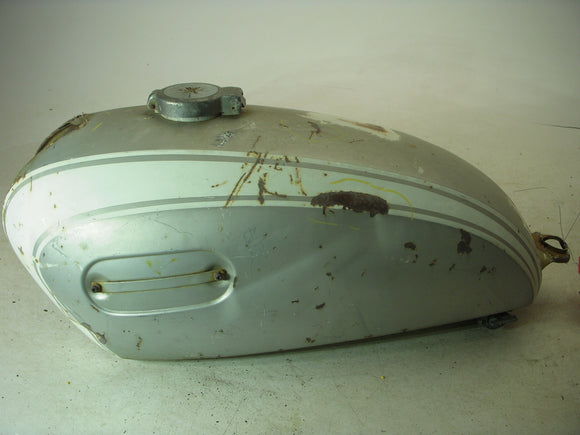 VINTAGE XS650 650 YAMAHA USED FUEL GAS TANK SWT-012