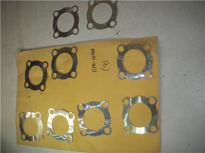 11141-10700 HEAD GASKET (9) NOS SUZUKI 1965 T200 TC200 (k11/12)