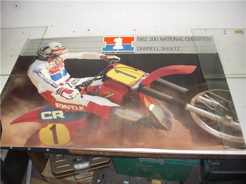 1982 500 NATIONAL CHAMP TEAM HONDA DARREL SHULTZ MOTORCYCLE POSTER USED PO-112 COLLECTIBLE (f17)