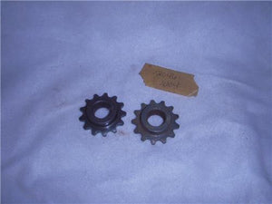 12046-1004 STARTER SPOCKET NOS KAWASAKI 1981-83 KZ200 KZ250 KLT200 KLT250 (red123)