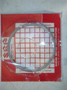 12140-01c10 1985-91 LT250R QUAD RACER 250R atv PISTON RINGS 1ST OVER NOS SUZUKI (red143)