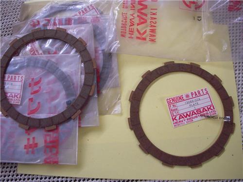 13088-028 1972-75 H2 750 Triple NOS Kawasaki Clutch Friction Plates (5) (red 128)