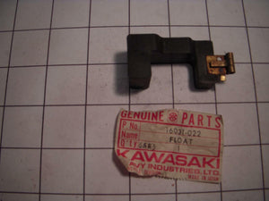 16031-022 1972-75 F9 350 NOS KAWASAKI CARB FLOAT (RED105)