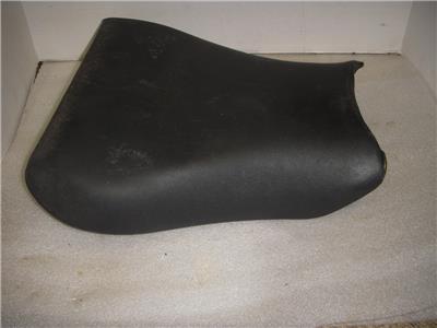 1994-97 ZX900 ZX900B KAWASAKIA FRONT DRIVER SEAT SADDLE USED 53001-1724A (L19)