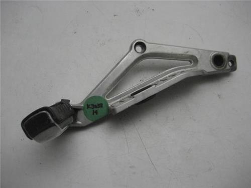 1983 CB650SC 650 NIGHTHAWK HONDA RIGHT REAR FOOT PEG W/ MOUNT used K3038-19 (n10)