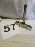 1989 YZ250 YAMAHA LOWER TRIPLE TREE SUSPENSION USED WTREE-57 (Q5-BIN)