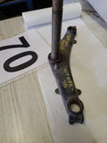 1983 YTM225 YAMAHA LOWER TRIPLE TREE SUSPENSION USED WTREE-70 (Q5-BIN)