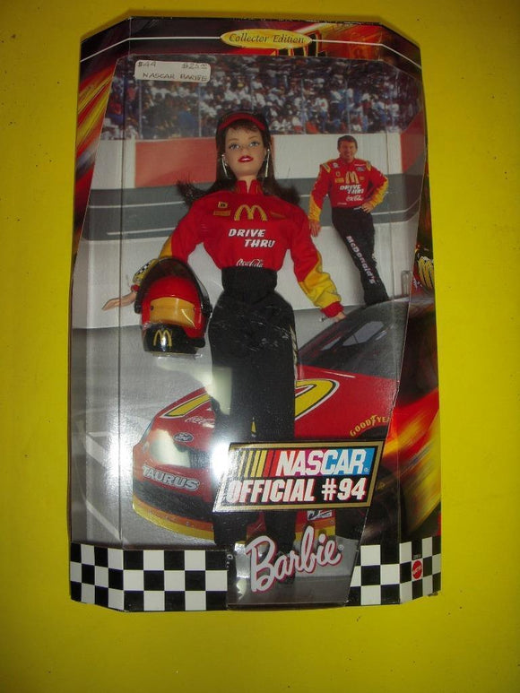 Nascar Official #94 Barbie Doll Collector Edition Original Box new 20442 COLLECTIBLE (TS-A4)