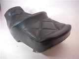 1983-85 XVZ1200 1200 YAMAHA VENTURE USED SEAT SADDLE 26H (B14)