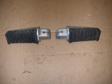 1984 ZN1100 1100 KAWASAKI USED REAR PEGS PAIR 9808-30 (N17-18)