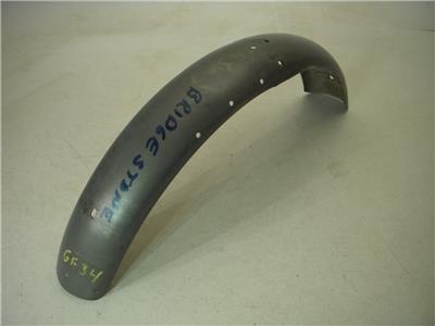 80 100 BRIDGESTONE FRONT FENDER Used GF-34 (S2)