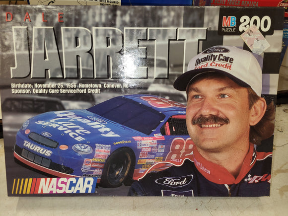 DALE JARRETT NASCAR 200 PIECE MB PUZZLE NEW Collectible Toy (92424-35 ts-wire1)