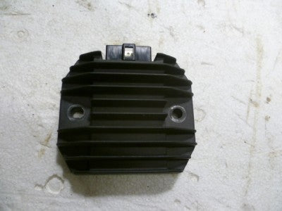 SPORT 2010 Kawasaki EX250 REGULATOR RECTIFIER USED K1504-37 (N8/9)