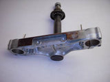 1998-2011 Yamaha XVS650 Vstar Classic Lower Triple Tree used K3052-39 (m4-5)