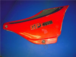 1984 Kawasaki GPZ750 GPZ 750 RIGHT SIDE COVER BODY COVER usEd SC-409 (l-top)