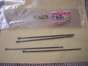 41029-1126 (4) spokes NOS KAWASAKI (RED128)