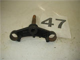 1989 FZR600 600 YAMAHA LOWER TRIPLE TREE SUSPENSION USED WTREE-47 (Q5-BIN4)