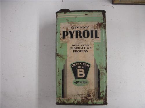 GENUINE PYROIL HEAT PROOF CRANKCASE OIL B TIN VINTAGE CAN 128 OUNCE USED COLLECTIBLE TIN (c47)