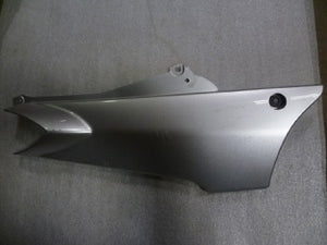 2004 Yamaha FJR1300 Right Side Cover Plastic used k1197-50 (n20-21)