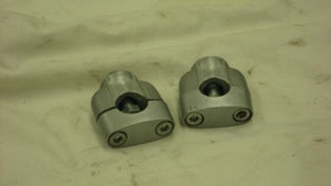 2001 GZ250 SUZUKI USED HANDLE BAR RISERS PAIR K1505-54 (A53)