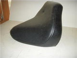 1999-04 XVS1100 CUSTOM V-STAR 1100 FRONT DRIVER SEAT SADDLE USED 5EL-A (KZ-CHECK)