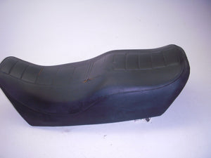 5G2-A 1981-82 XJ750R SECA 750 YAMAHA USED Seat Saddle (F-TOP)