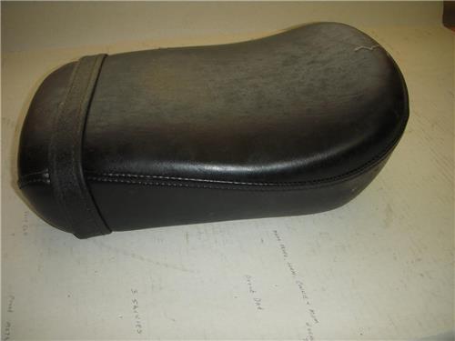 2001-09 XVS1100 CLASSIC V-STAR 1100 YAMAHA REAR PASSENGER SEAT SADDLE USED 5KS-C (KAW-check)