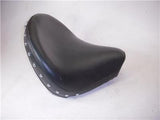 2003-09 XVS1100 CLASSIC V-STAR 1100 FRONT DRIVER SEAT STUDDED SADDLE USED 5KS-D (KAW-check)