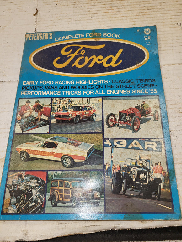 PETERSENS COMPLETE FORD PAPERBACK BOOK USED 1972? Collectible (8824-81 ts-b2)