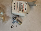 1986-90 Zx750 ZX750f Kawasaki Camshaft Tensioner 12048-1077 nos 9525-8 j6
