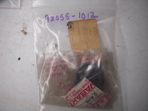 92055-1012 (5) NOS KAWASAKI (RED115)