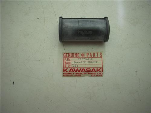 92075-210 HEADLIGHT RUBBER DAMPER KAWASAKI  NOS 1973-81 MC1 KM100 (red140)