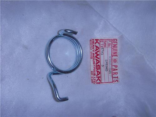 92081-1046 BRAKE PEDAL SPRING NOS KAWASAKI 1977-80 KZ1000 A B D G (red123)