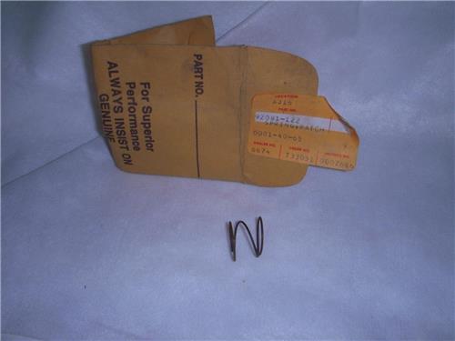 92081-122 RATCHET KICKER SPRING NOS KAWASAKI 1974-80 KE125 KX125 KD125 KZ200 (red123)