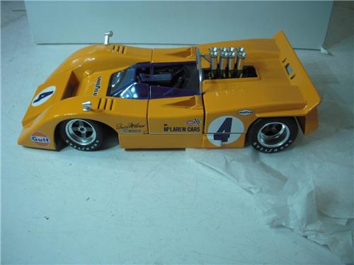 Bruce McLaren M8A #4 1968 No. 12021 1:18 SCALE Mini Car Limited Diecast NEW COLLECTIBLE (TS-A2)