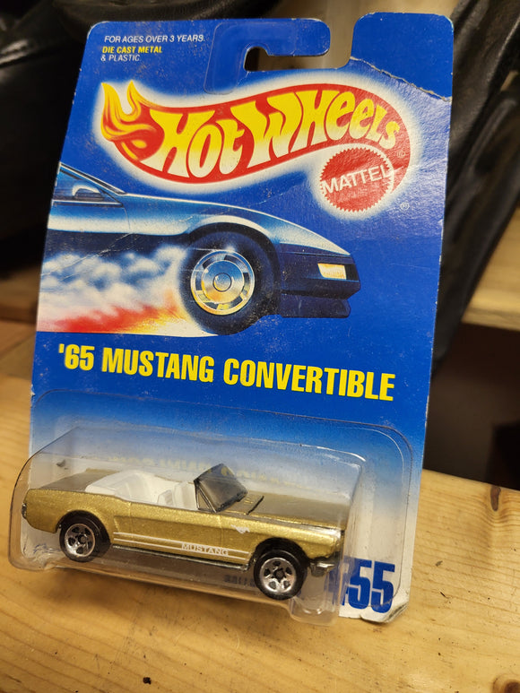 #455 1965 FORD MUSTANG Vintage New Hot Wheels Car COLLECTIBLE TOY (M15)