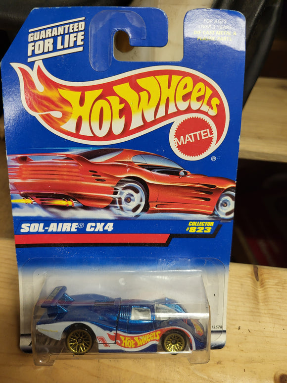 #823 SOL-AIRE Vintage New Hot Wheels Car COLLECTIBLE TOY (M15)