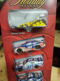 Vintage New Hot Wheels 2001 TARGET HOLIDAY 4 PACK Car COLLECTIBLE TOY (M15)