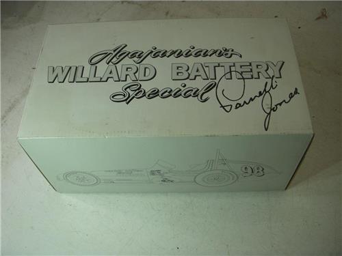 Agajanian-Willard Battery Special Parnelli Jones 1:18 scale Die Cast Car NEW COLLECTIBLE (TS-A2)