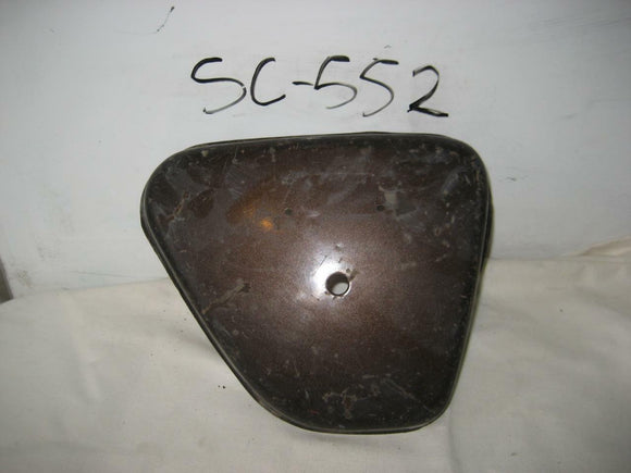 1972 CB450 HONDA RIGHT Side Cover USED SC-552 (L-TOP)