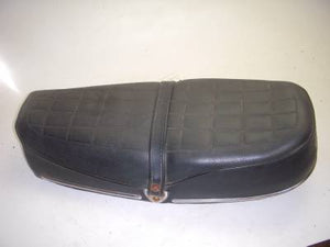 1973 Honda CB175 CB 175 USED SEAT SADDLE ST81 (b2)