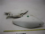 2002 Honda CRF450R CRF 450 R Number Plate side covers white used 102816-33 (a28)