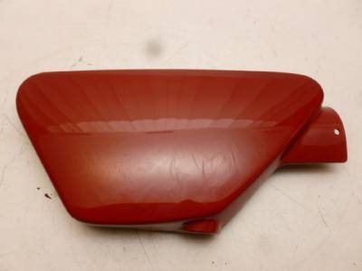 1977-79 Yamaha XS750 XS 750 Triple Right Side Cover Used 1211-19 (a68)