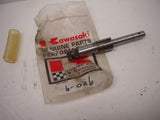 13066-026 F5 F8 F9 Kickstart Shaft NOS KAWASAKI 1970-75 (kaw-d)