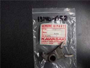 13140-052 1970-75 F5 F8 F9 350 NOS Kawasaki FORK SELECTOR (RED718)