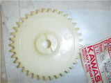 16085-016 1971-78 F7 F6 KE175 NOS KAWASAKI OIL PUMP GEAR (RED718)