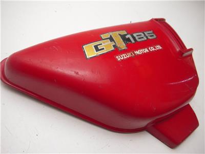 SIDE COVER GT185 RIGHT SIDE COVER PANEL RED SUZUKI USED 1975 (a68)