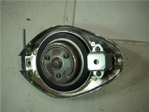 GAS TANK 1973-76 KZ900 KZ1000 KAWASAKI AFTERMARKET GAS FUEL CAP WITH KEYS 9518-27 (a58)