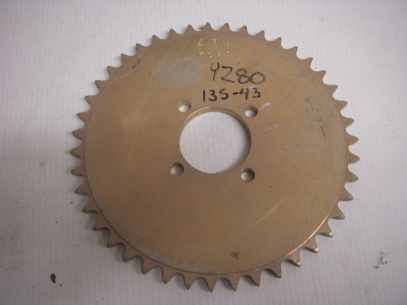 NEW Yamaha JT60 MX60 GT80 43 Tooth Sprocket 135-43